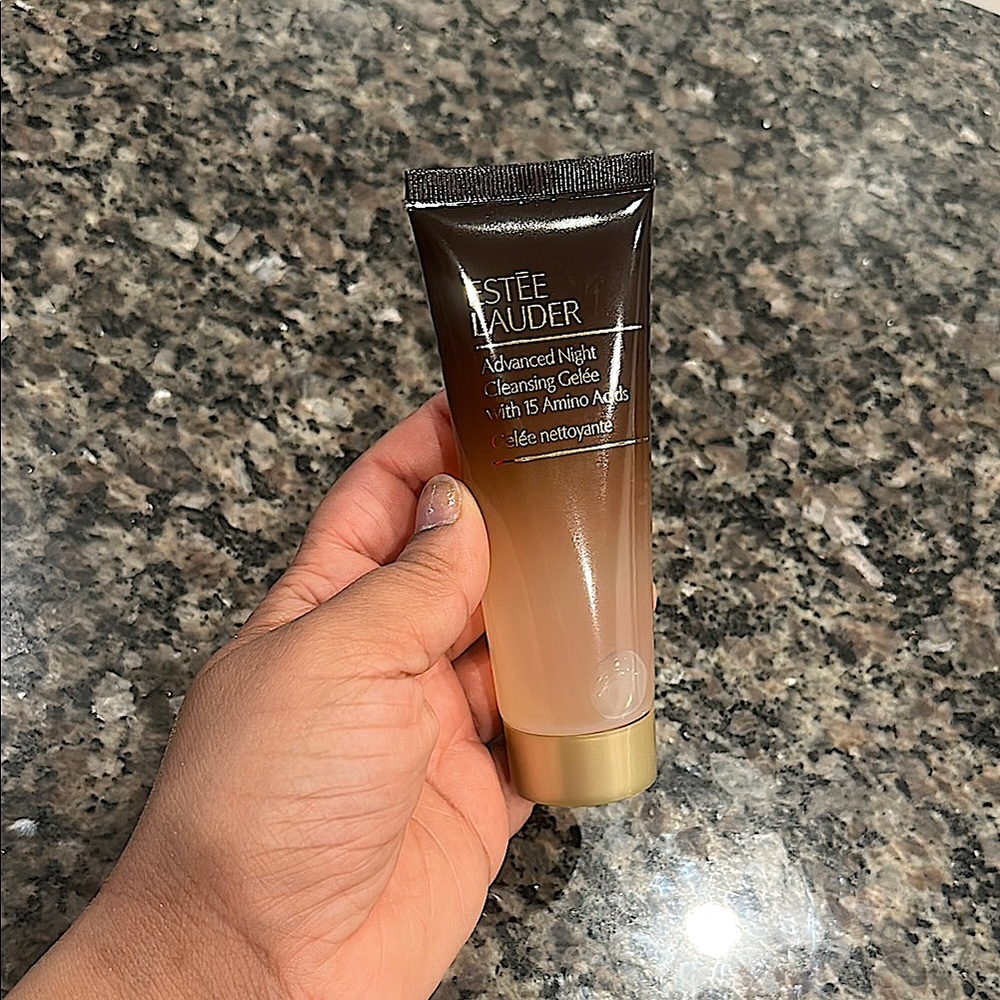 Estée Lauder Advanced Night Cleansing Gelée